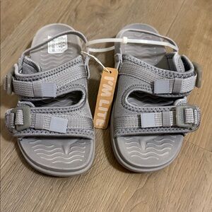 NWT Native Shoes Kids Pigeon Grey Unisex Sandals in Child 12
